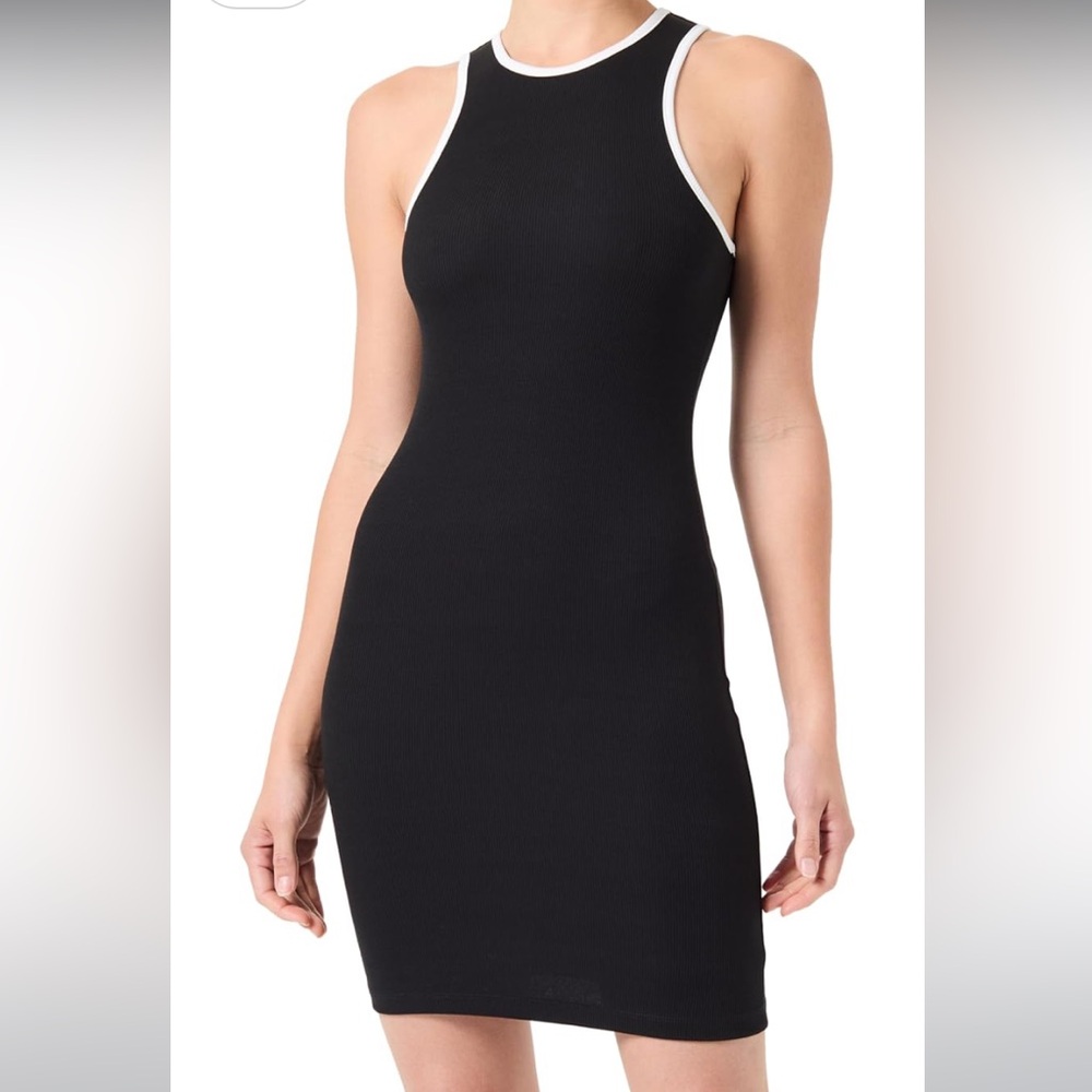 [Brand New] ONLY Contrast Mini Dress / Size M / Black-Dancer Cloud Binding